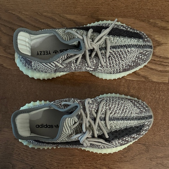 Adidas YEEZYS Gray and Cream Knit Sneakers main image 5